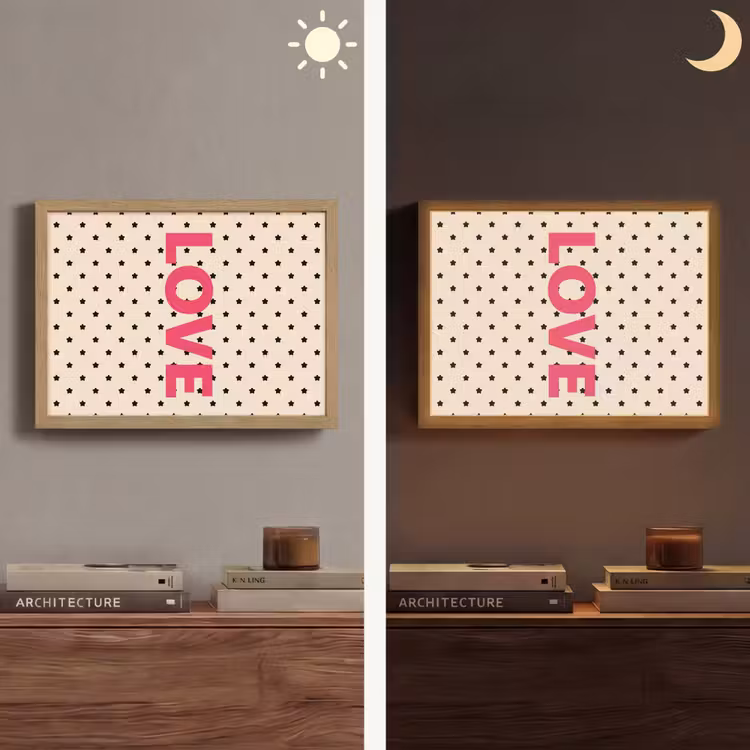 Love - Stippen - Roze Light Box met batterij (Wandlamp) middel -sfeer3