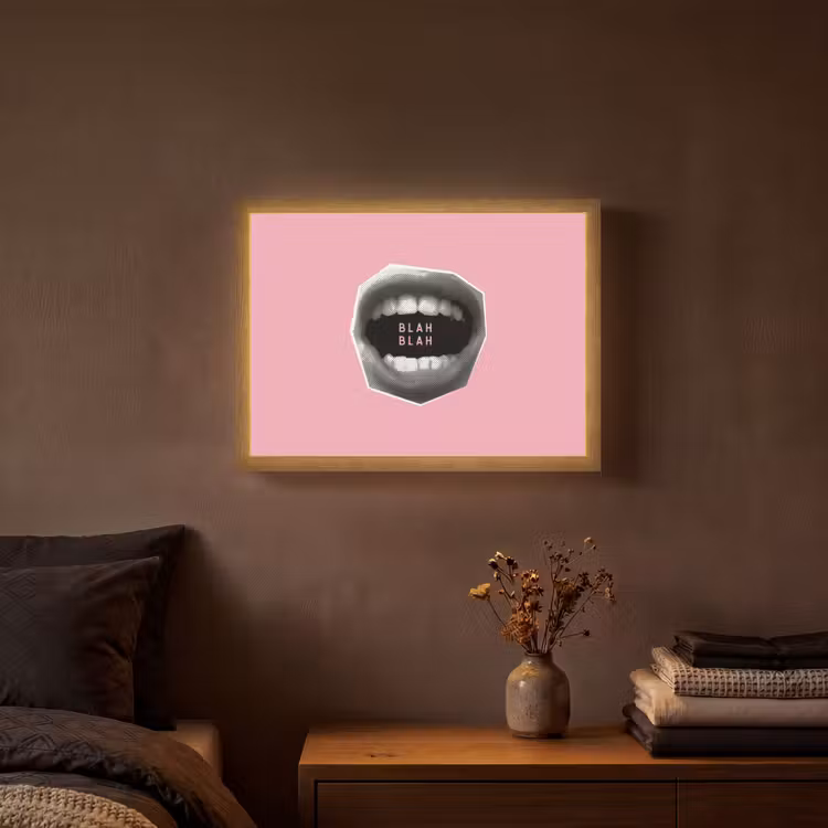 Mond - BLAH BLAH - Roze Light Box met batterij (Wandlamp) middel -sfeer4