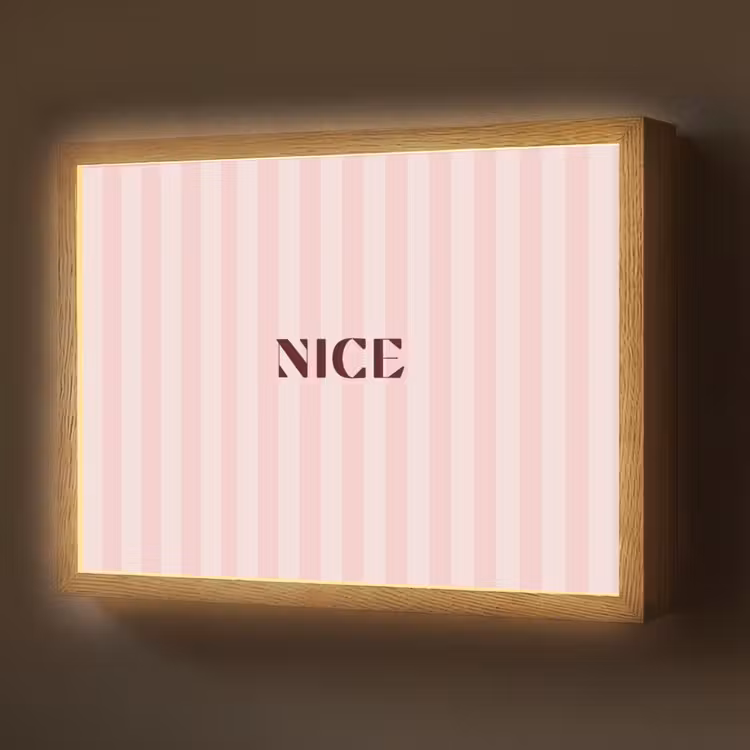 Nice - Strepen - Roze Light Box met batterij (Wandlamp) middel -z3d_website