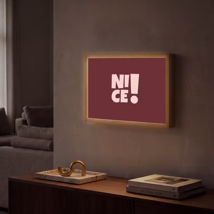 Nice - Uitroepteken - Rood Light Box met batterij (Wandlamp) middel -sfeer1