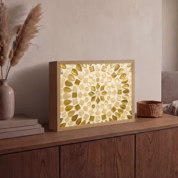 Patroon - Vormen - Mozaïek - Abstract - Goud Light Box met batterij (Wandlamp) middel -sfeer2