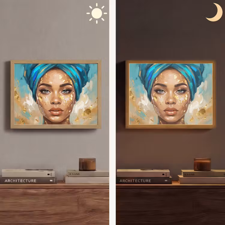 Portret - Vrouw - Schilderij - Blauw - Goud - Expressief Light Box met batterij (Wandlamp) middel -sfeer3