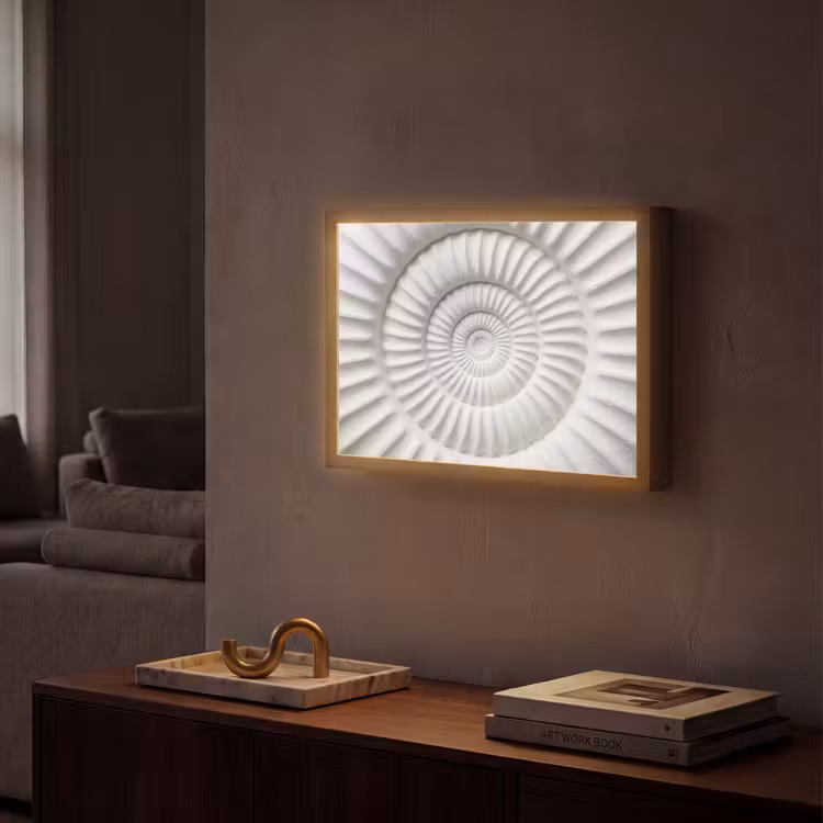 Schelp - Spiraal - Wit Light Box met batterij (Wandlamp) middel -sfeer1