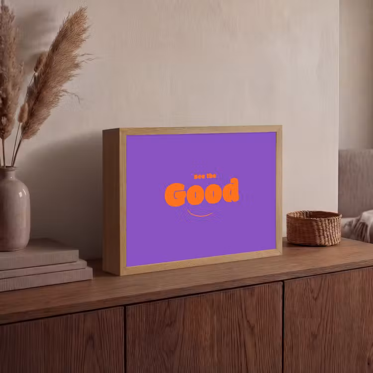 See the good - Oranje - Paars - Smiley Light Box met batterij (Wandlamp) middel -sfeer2