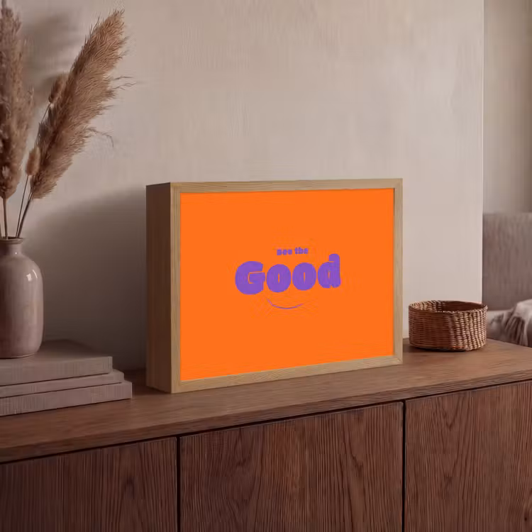 See the good - Paars - Oranje - Smiley Light Box met batterij (Wandlamp) middel -sfeer2