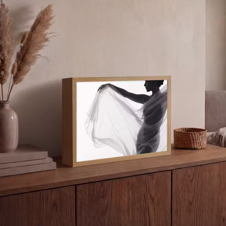 Silhouet - Sluier - Vormen - Zwart - Wit - Sensueel Light Box met batterij (Wandlamp) middel -sfeer2