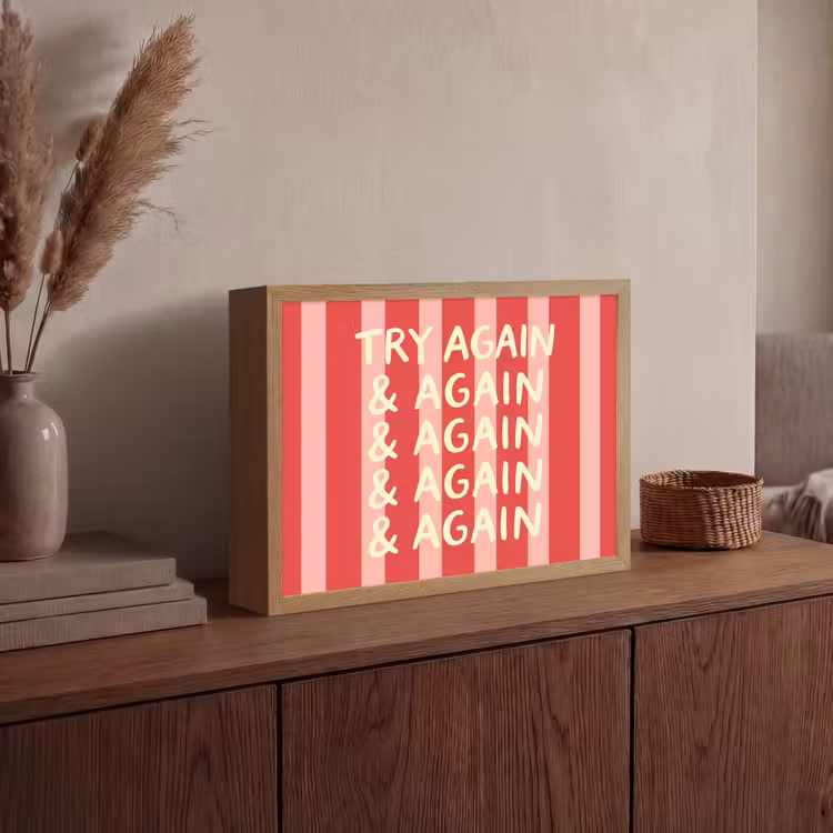 Strepen - Rood - Try again Light Box met batterij (Wandlamp) middel -sfeer2