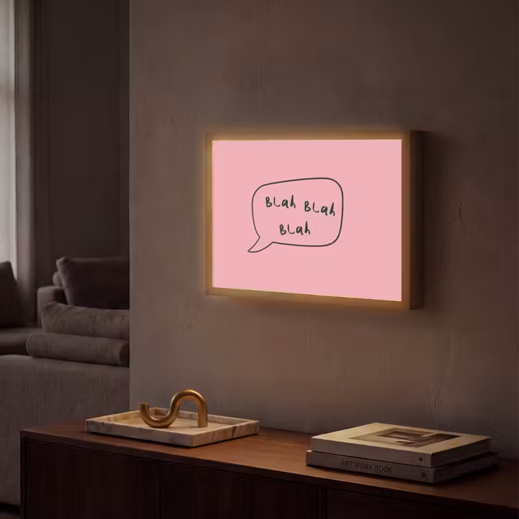 Tekstwolkje - BLAH BLAH BLAH - Roze Light Box met batterij (Wandlamp) middel -sfeer1