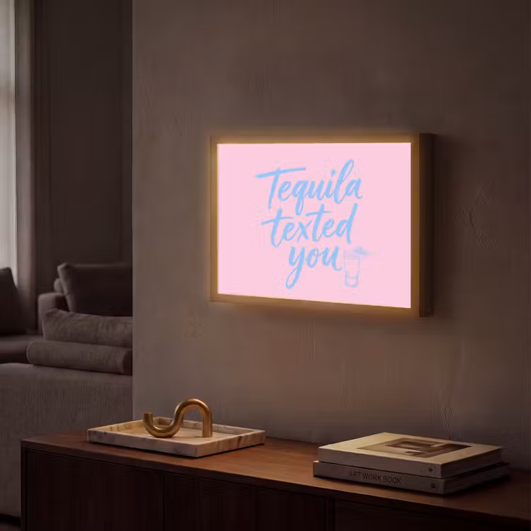 Tequila texted you - Roze - Blauw Light Box met batterij (Wandlamp) middel -sfeer1