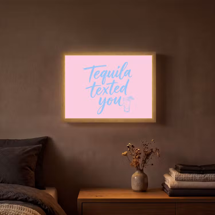 Tequila texted you - Roze - Blauw Light Box met batterij (Wandlamp) middel -sfeer4