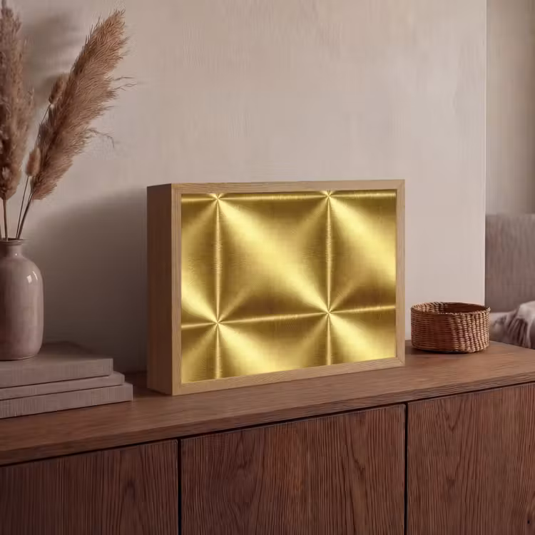 Textuur - Geborsteld Goud - Industrieel - Metallic Light Box met batterij (Wandlamp) middel 907 -sfeer2
