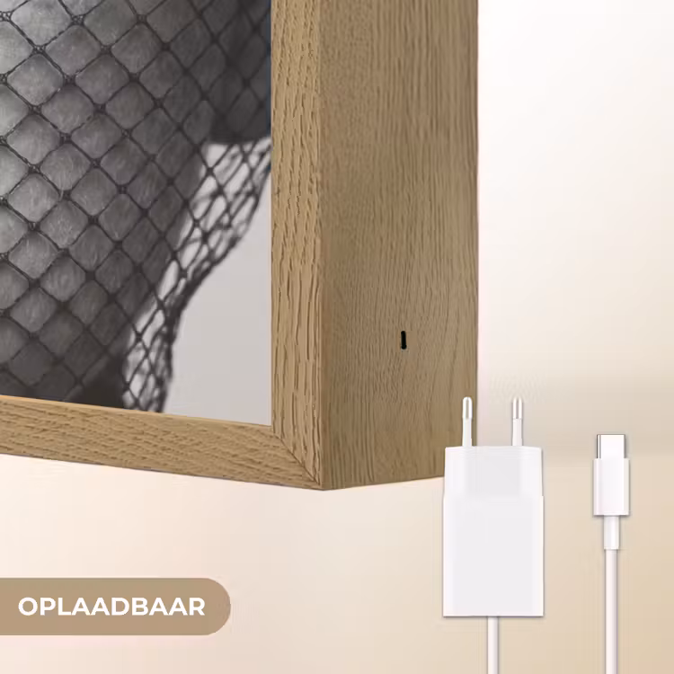 Vrouw - Net - Mysterieus - Zwart - Wit Light Box met batterij (Wandlamp) middel -USP_websiteoplaadbaarNL