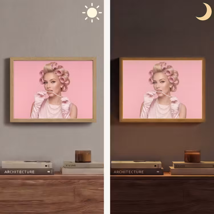Vrouw - Roze - Parelketting - Krulspelden Light Box met batterij (Wandlamp) middel -sfeer3