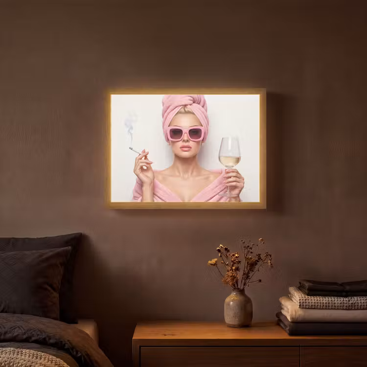 Vrouw - Roze - Wijn - Zonnebril Light Box met batterij (Wandlamp) middel -sfeer4