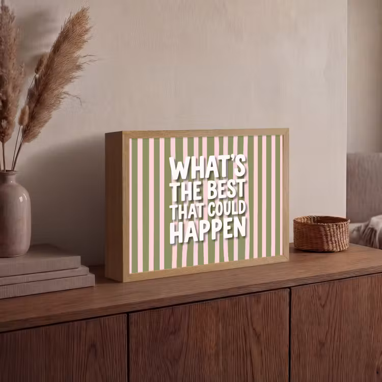 What's the best that could happen - Strepen - Groen - Roze Light Box met batterij (Wandlamp) middel -sfeer2
