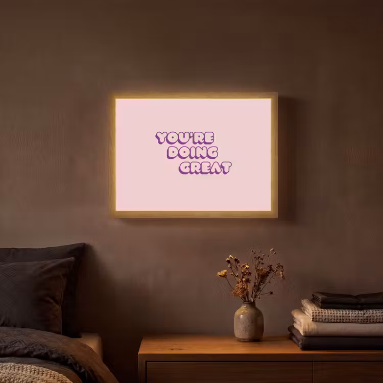 You're doing great - Roze - Bubble letters Light Box met batterij (Wandlamp) middel -sfeer4