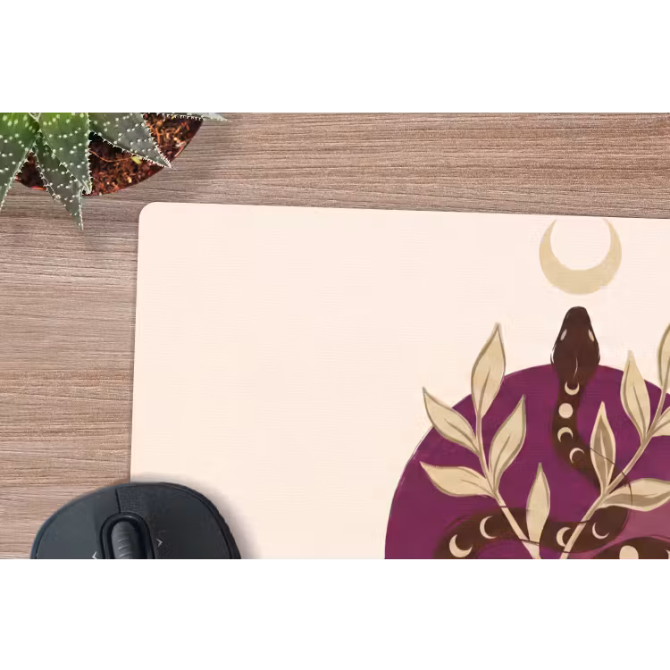 Dieren - Slang - Maan - Mystiek - Abstract muismat rubber klein -closeup