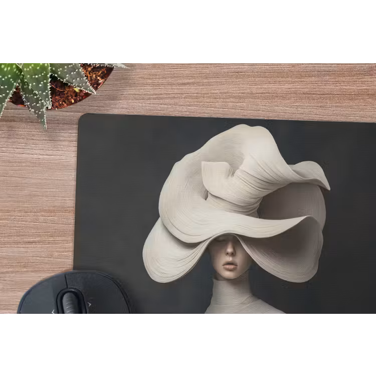 Modern - Vrouw - Hoed muismat rubber klein -closeup