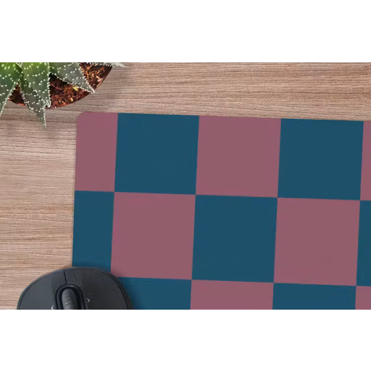 Schaakbord print - Blauw - Rood - Blokjes muismat rubber klein -closeup