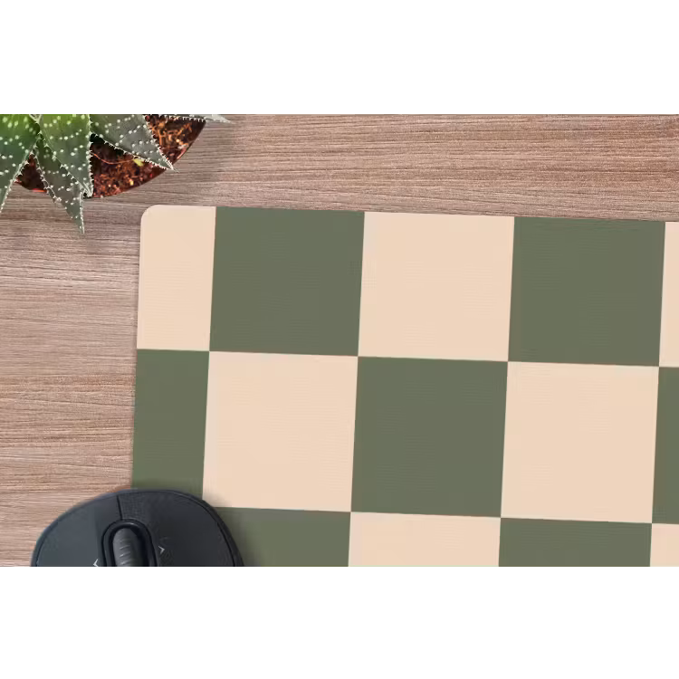 Schaakbord print - Groen - Beige - Blokjes muismat rubber klein -closeup