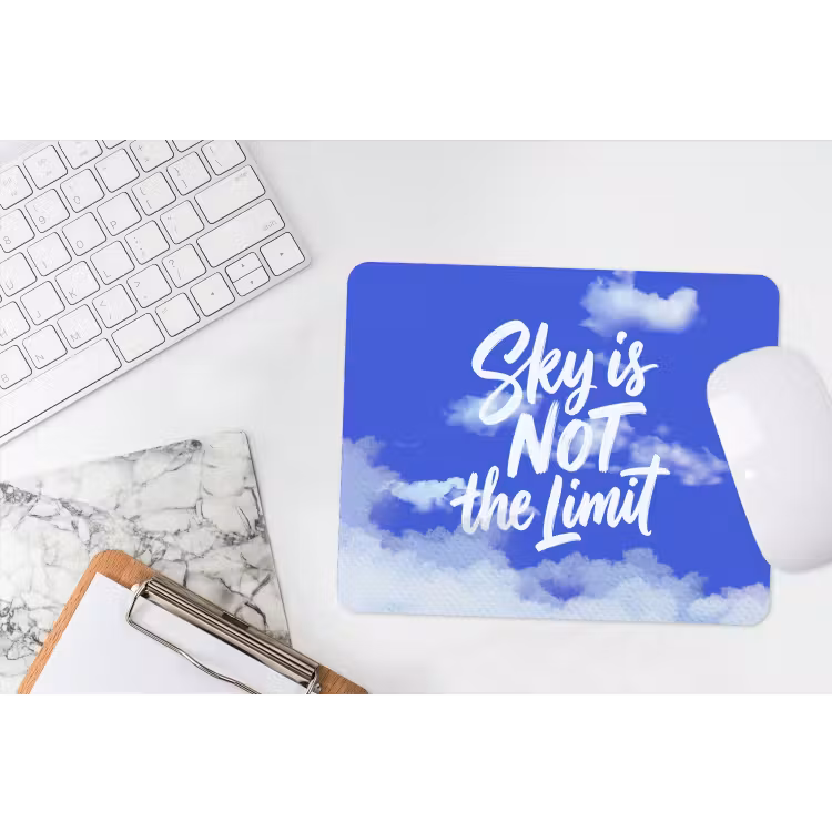 Sky is not the limit - Blauwe lucht - Wolken muismat rubber klein -witbureau