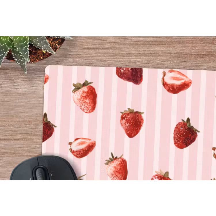 Strepen - Aardbei - Roze muismat rubber klein 262 -closeup
