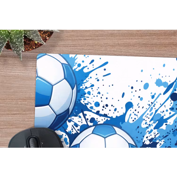 Voetballen - Verf - Sport - Blauw muismat rubber klein -closeup