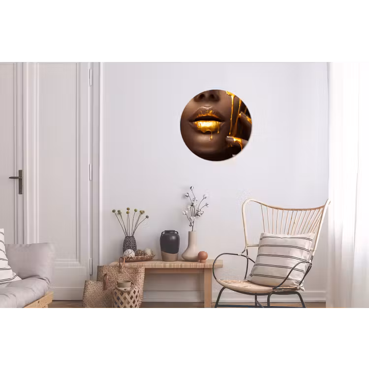 Goud - Vrouw - Verf - Lippen - Luxe Wandcirkel aluminium klein -woonkamer