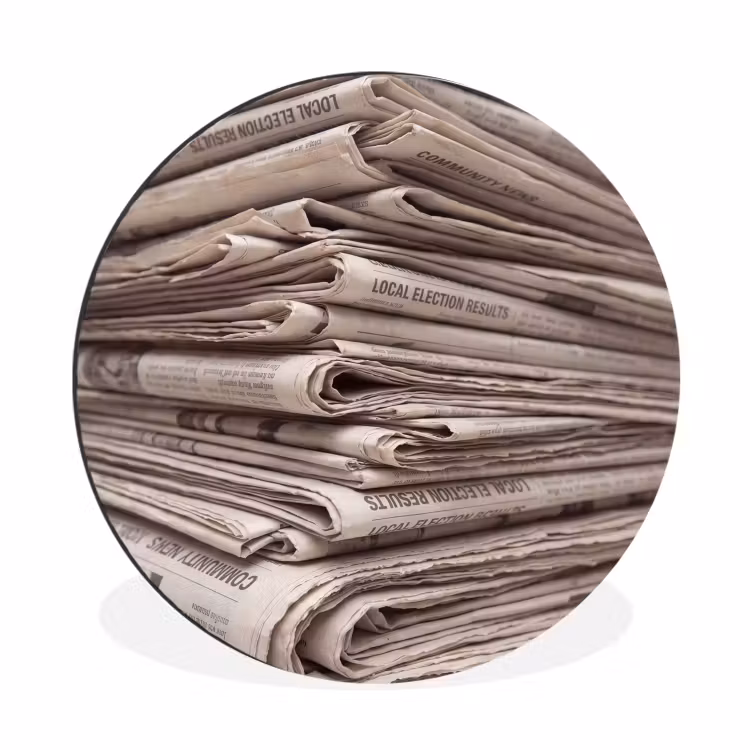 Kranten - Stapel - Nieuws - Vintage - Beige Wandcirkel aluminium klein -3d
