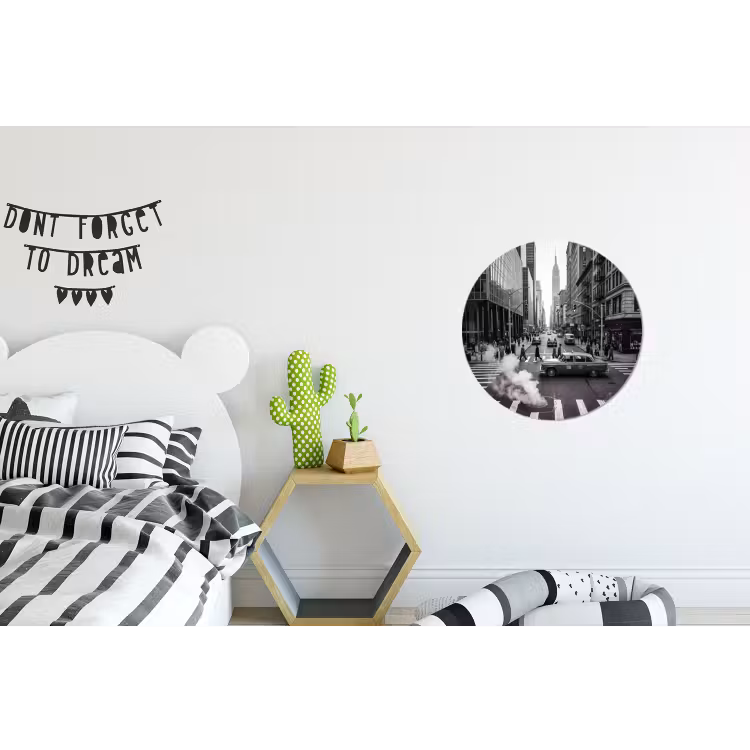 Stad - Straat - Gebouwen - Verkeer - Zwart-wit Wandcirkel aluminium klein -kinderkamer