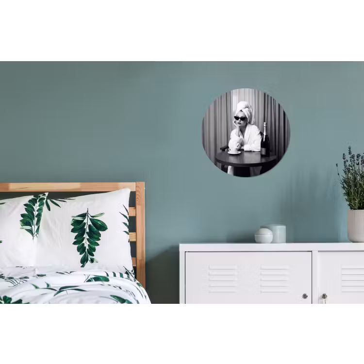 Vrouw - Bubbels - Zwart - Wit Wandcirkel aluminium klein -slaapkamer