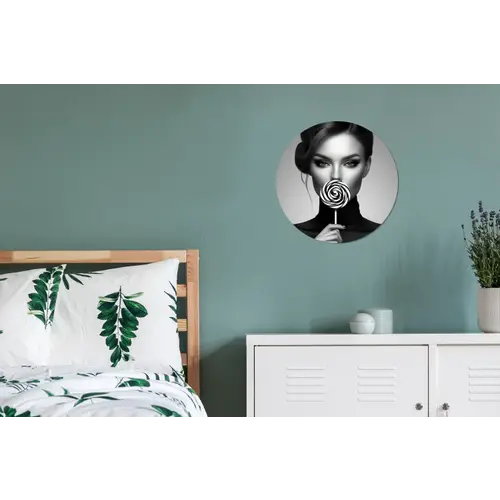 Vrouw - Lolly - Zwart Wandcirkel aluminium klein -slaapkamer