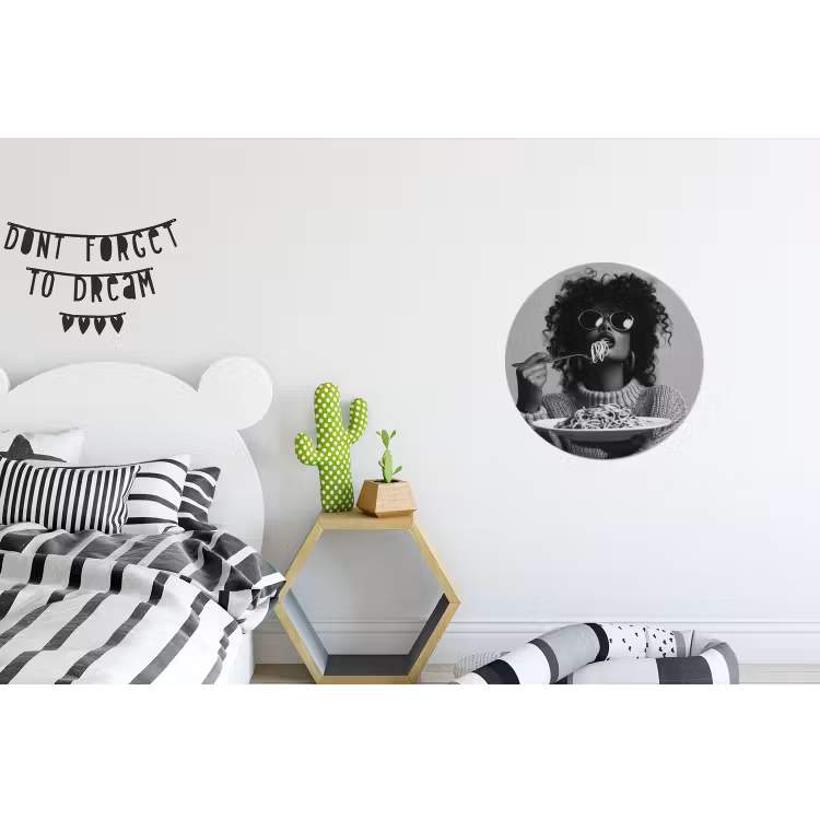 Vrouw - Pasta - Zwart - Wit Wandcirkel aluminium klein -kinderkamer
