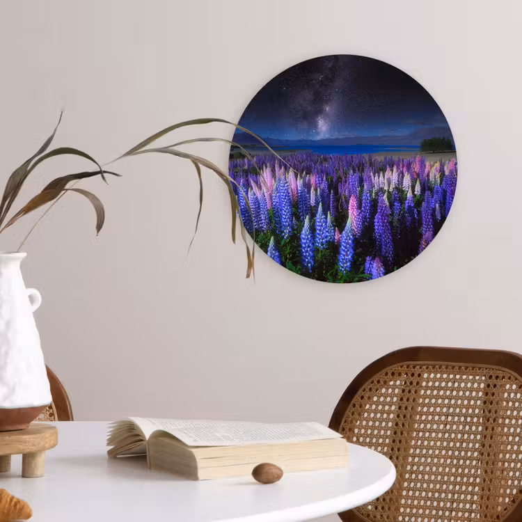 Bloemen - Nacht - Lupine - Sterrenhemel - Paars - Natuur Wandcirkel kunststof plaat 5mm dik klein -sfeer4