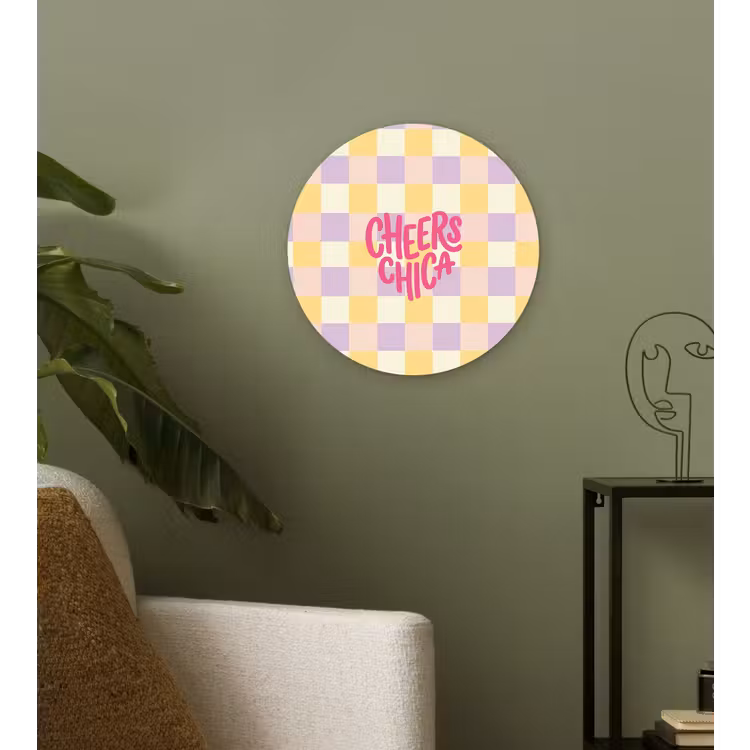 Cheers Chica - Ruitjes - Lila - Geel Wandcirkel kunststof plaat 5mm dik klein -sfeer3