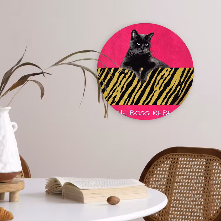 Kat - Baas - Roze - Tijgerprint Wandcirkel plexiglas klein -sfeer4