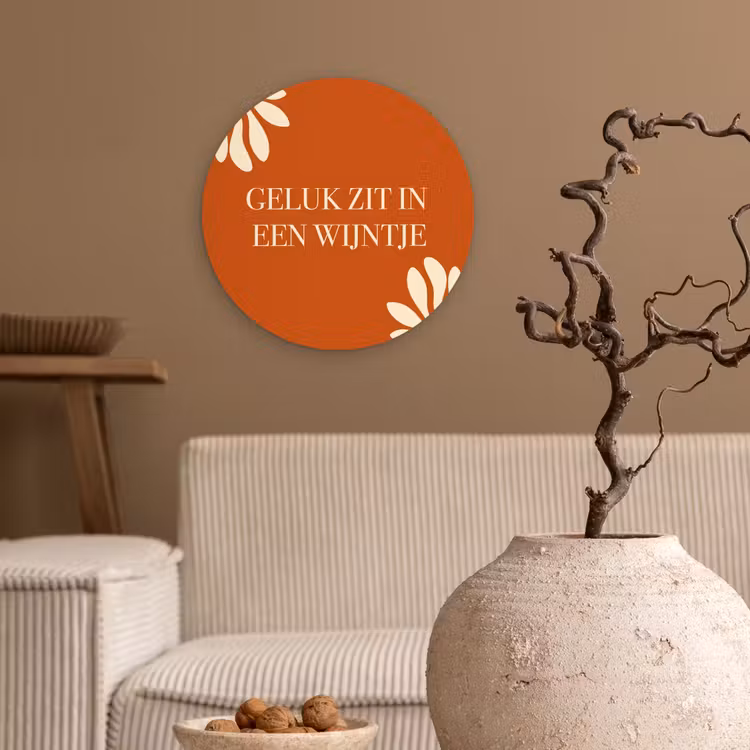 Oranje - Wijntje - Quote Wandcirkel plexiglas klein -sfeer1