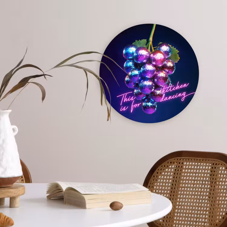 Quote - Neon - Disco - Druiven Wandcirkel plexiglas klein -sfeer4