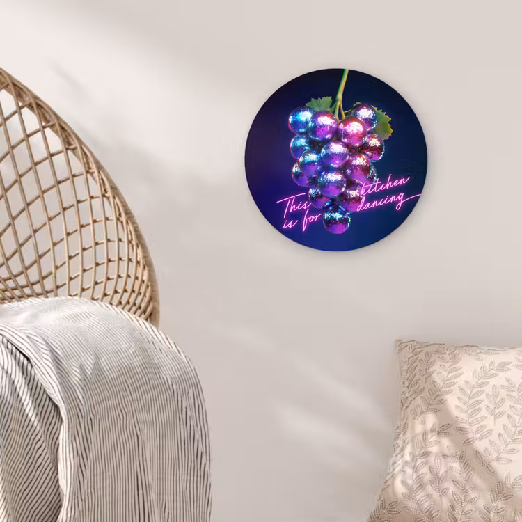 Quote - Neon - Disco - Druiven Wandcirkel plexiglas klein -sfeer5