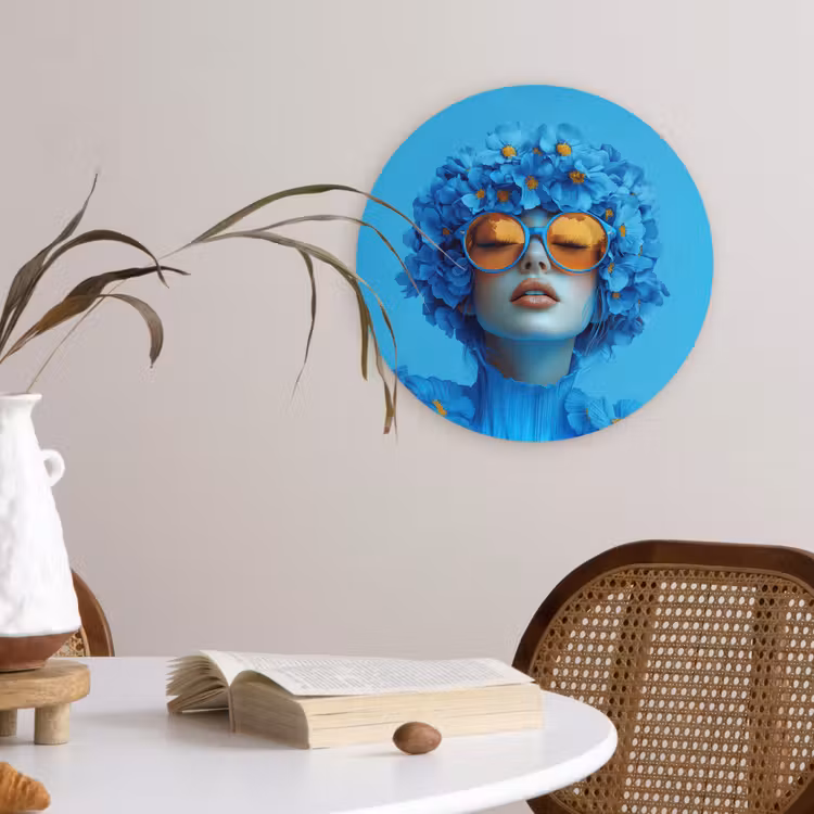 Vrouw - Bloem - Blauw - Modern - Bril - Portret Wandcirkel plexiglas klein -sfeer4