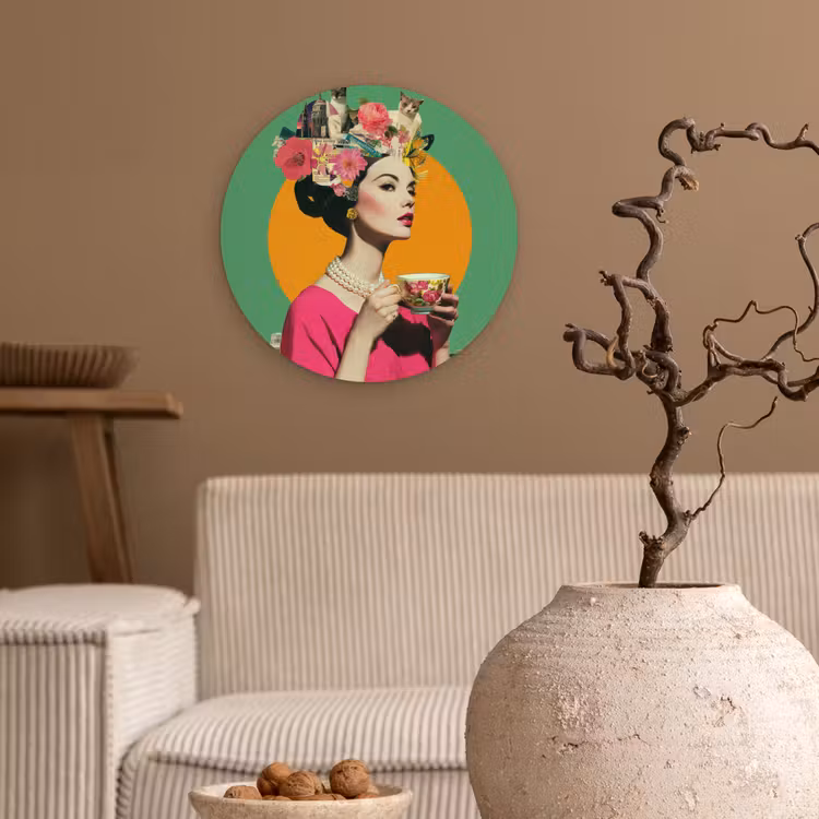 Retro - Vrouw - Stad - Zon Wandcirkel kunststof plaat 5mm dik klein -sfeer1