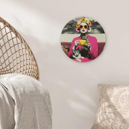 Vrouw - Kat - Bloemen - Kopje - Retro Wandcirkel kunststof plaat 5mm dik klein -sfeer5