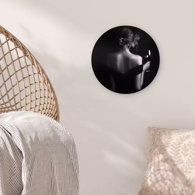 Vrouw - Wijn - Jurk Wandcirkel kunststof plaat 5mm dik klein -sfeer5