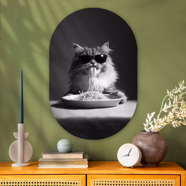 Langharige kat - Zonnebril - Spaghetti - Humor - Zwart - wit Wandcirkel Ovaal Glas middel -sfeer2