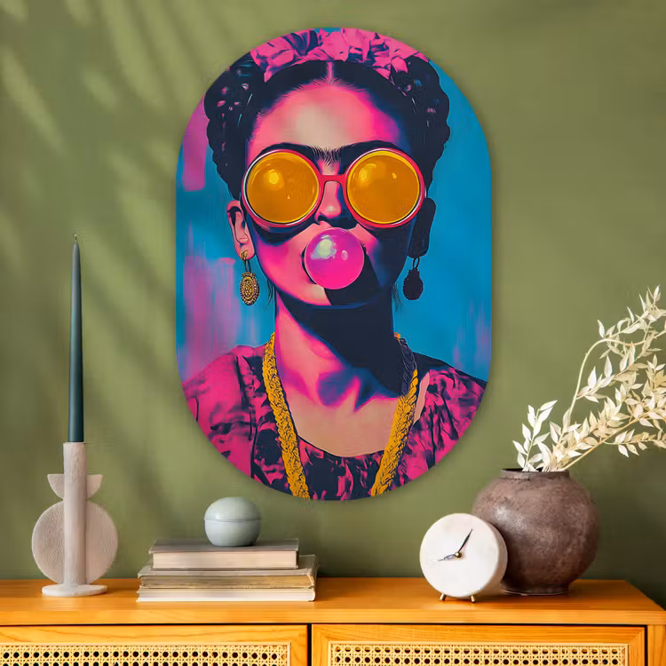 Vrouw - Kauwgom - Zonnebril - Oranje Wandcirkel Ovaal Glas middel -sfeer2