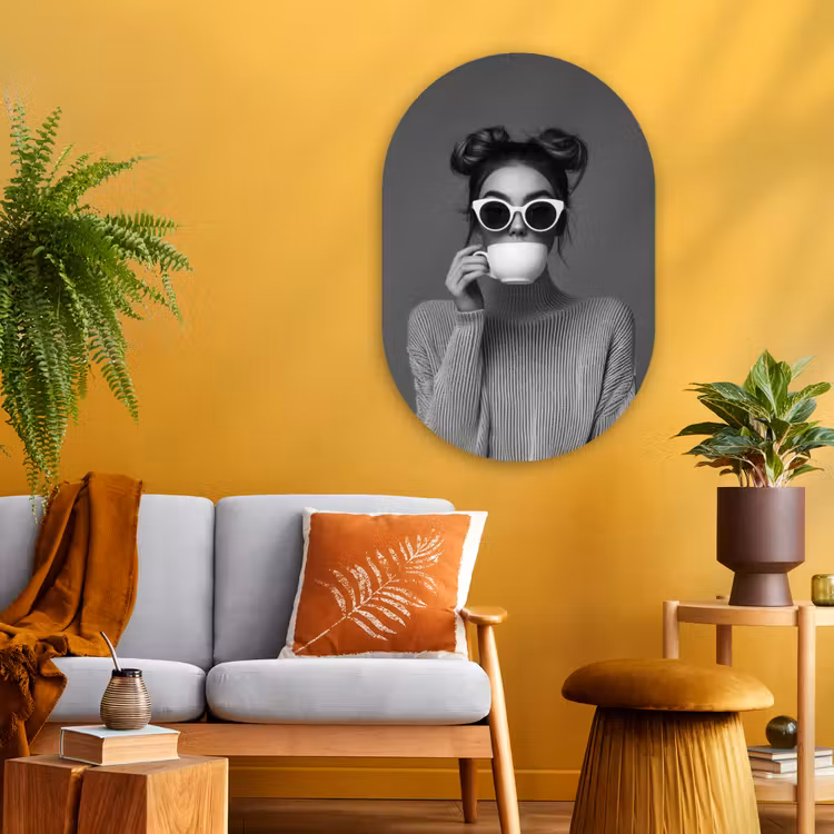 Vrouw - Koffie - Zwart - Wit Wandcirkel Ovaal Glas middel -sfeer4