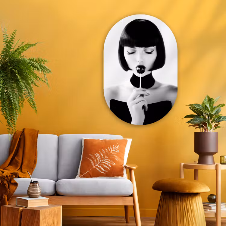 Vrouw - Lolly - Zwart - Wit Wandcirkel Ovaal Glas middel -sfeer4