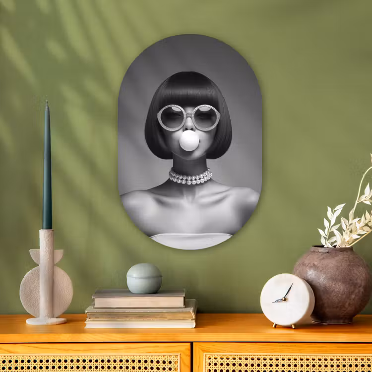 Vrouw - Zwart Wit - Ketting - Zonnebril Wandcirkel Ovaal Forex klein -sfeer2