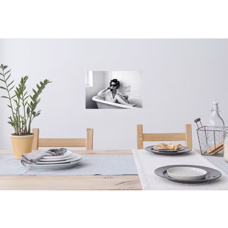 Bad - Vrouw - Zwart - Wit Muursticker klein -eettafel