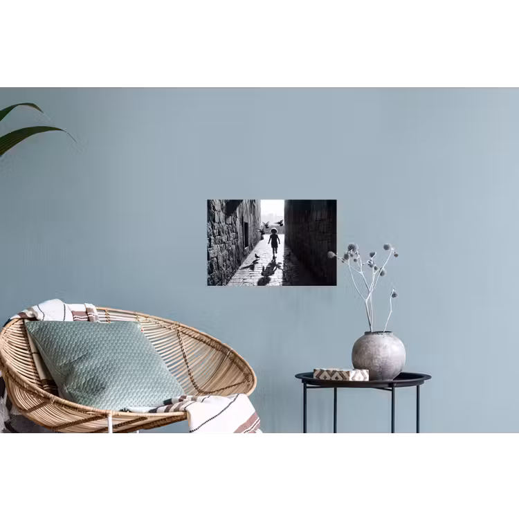 Kind - Vogel - Straat - Zwart-wit - Spelen Muursticker klein -plant